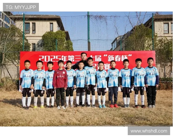 南京足球队团队协作能力提升显著荣获全国足球团队协作排名新高